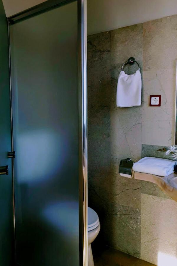Hotel Sungarden Salin 图尔达 外观 照片