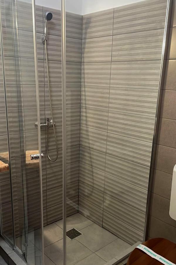 Hotel Sungarden Salin 图尔达 外观 照片